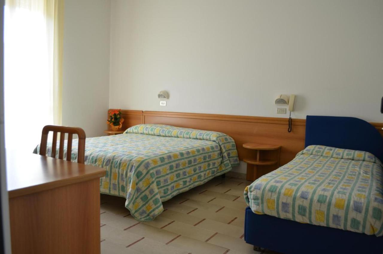 Hotel Zani Τσέρβια Εξωτερικό φωτογραφία