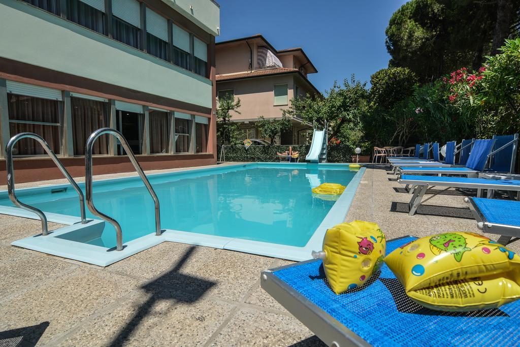 Hotel Zani Τσέρβια Εξωτερικό φωτογραφία