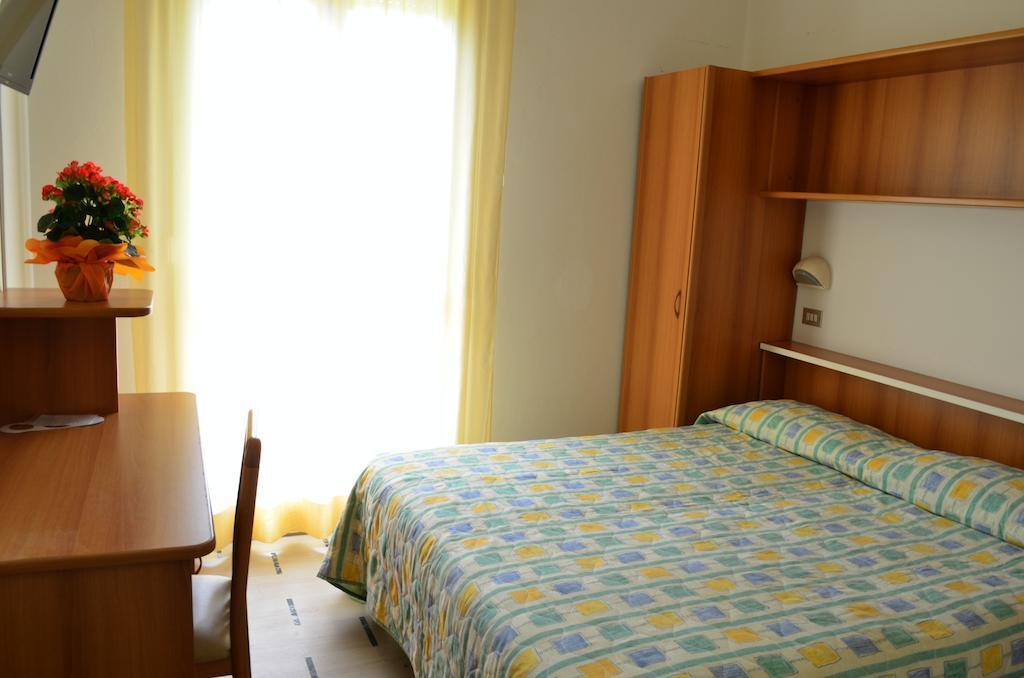 Hotel Zani Τσέρβια Δωμάτιο φωτογραφία